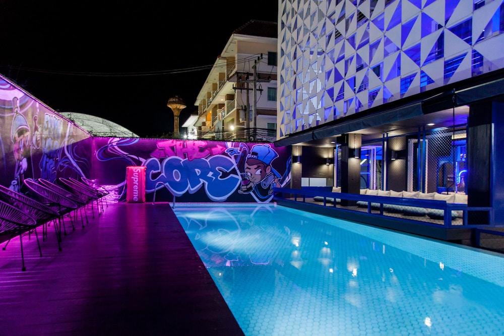 צ'יאנג מאי The Core Gallery Hotel מראה חיצוני תמונה