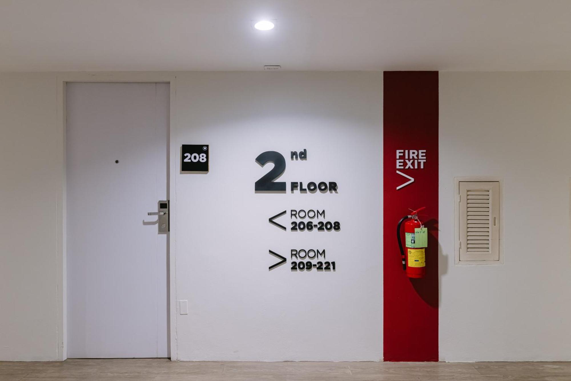 צ'יאנג מאי The Core Gallery Hotel מראה חיצוני תמונה