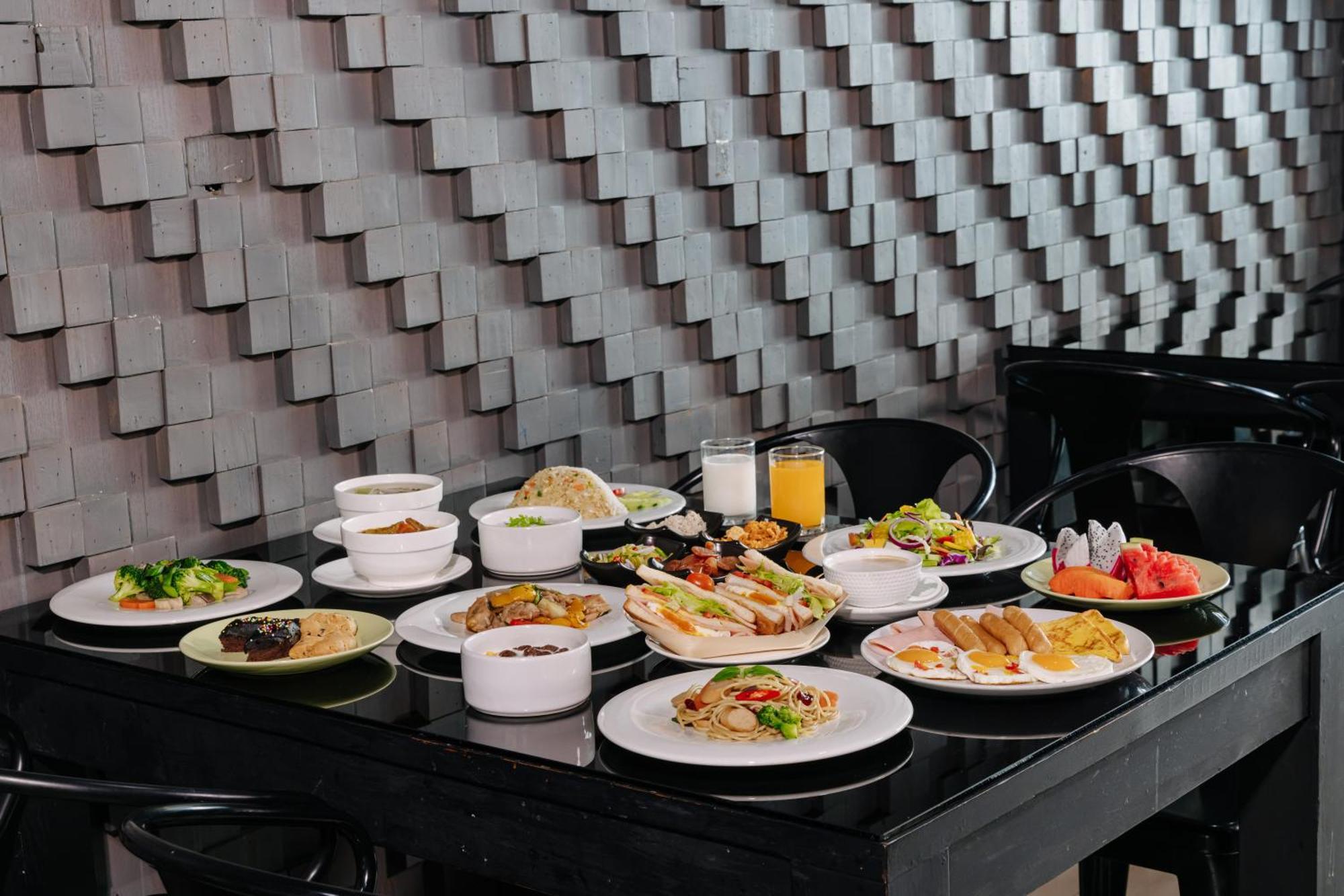צ'יאנג מאי The Core Gallery Hotel מראה חיצוני תמונה